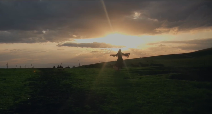 颠覆认知:您的企业宣传片,为何还在“无效内耗”?领视传媒揭秘深圳企业宣传片制作的底层逻辑