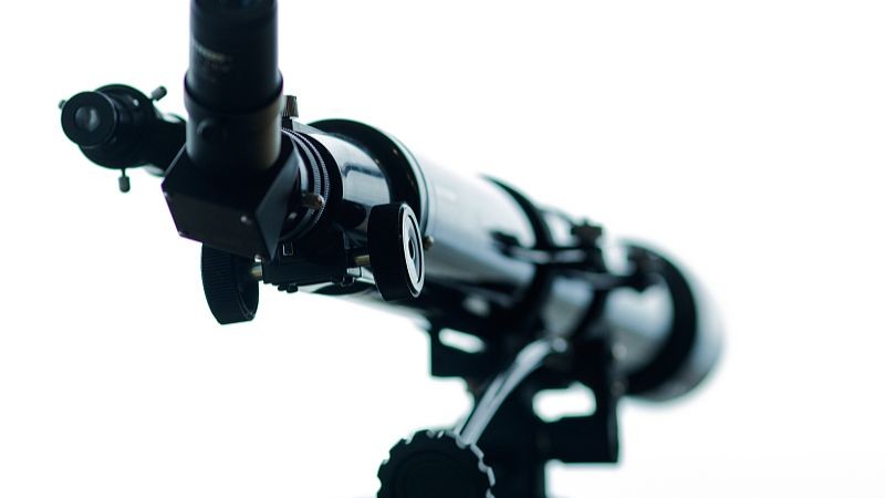 别再做无效宣传片了：领视传媒揭秘深圳企业宣传片制作的伪需求与真陷阱